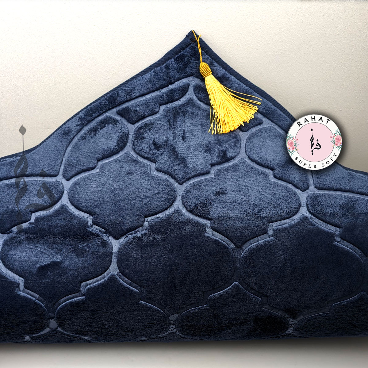 RAHAT SUPER SOFT PADDED PRAYER MAT - MUSALLAH / JANAMAZ IN GIFT BAG RAHAT SUPER SOFT PADDED PRAYER MAT - MUSALLAH / JANAMAZ IN GIFT BAG