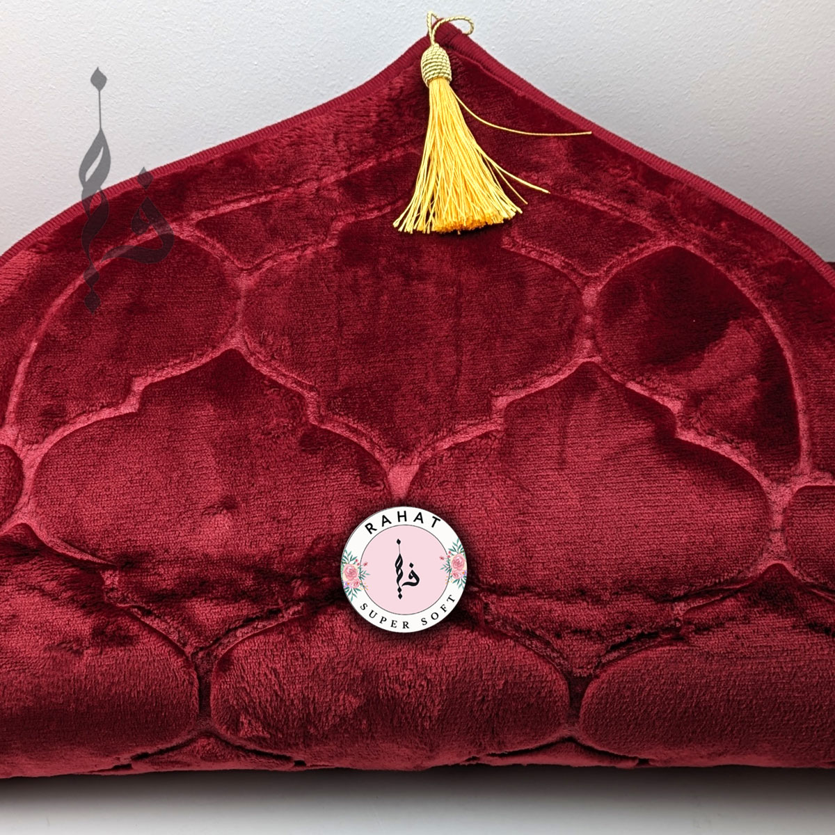RAHAT SUPER SOFT PADDED PRAYER MAT - MUSALLAH / JANAMAZ IN GIFT BAG RAHAT SUPER SOFT PADDED PRAYER MAT - MUSALLAH / JANAMAZ IN GIFT BAG